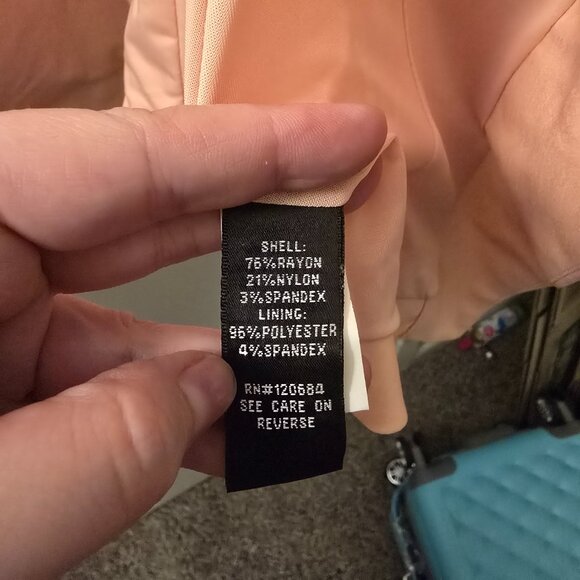 NWT Torrid Size 1 Pale Blush Pink Blazer - Picture 3 of 5